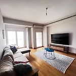 Apartment Luxury Unit With Sea View Taksim Square Istanbul